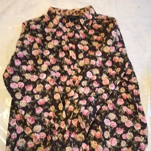 High quality blouse, great for spring